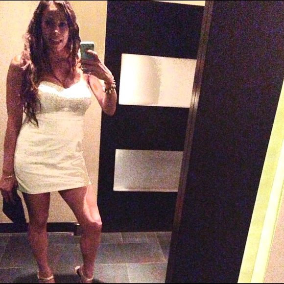 White strapless dress with gold studs, size M - Picture 5 of 5